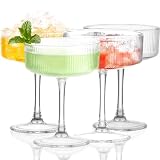 Vessyn Juego de 4 copas de Martini, exclusiva copa acanalada vintage de 10 oz (295 ml), cristalería clásica para cócteles, juego de vasos de bar perfecto para cóctel, vino, champán y regalo